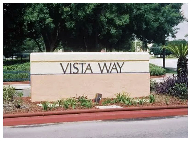 Vista Way